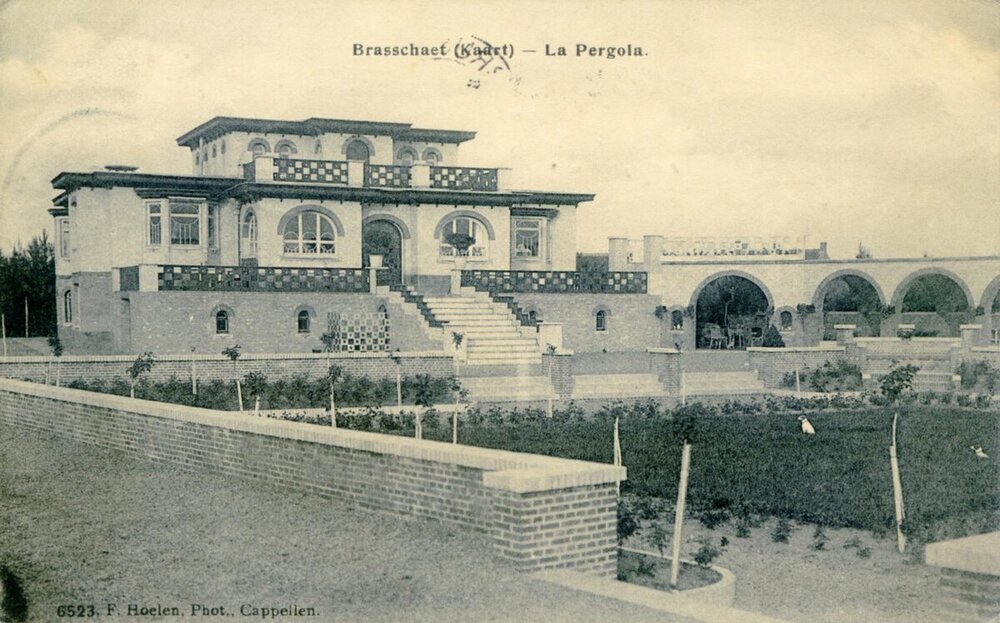 La Pergola 1